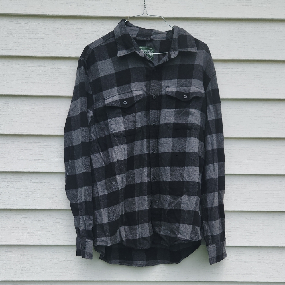 American Eagle Outfitters Charcoal Plaid Shirt